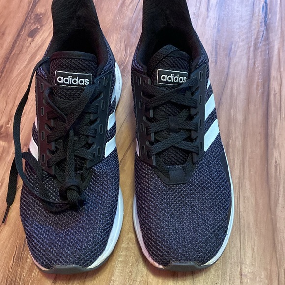 Adidas - Picture 6 of 6